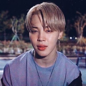 Meet your Posher, Giselle